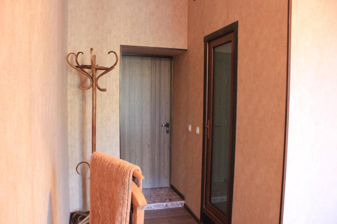 Guesthouse Mabu - 4 Newly Built Rooms In The Heart Of Mestia Exterior foto